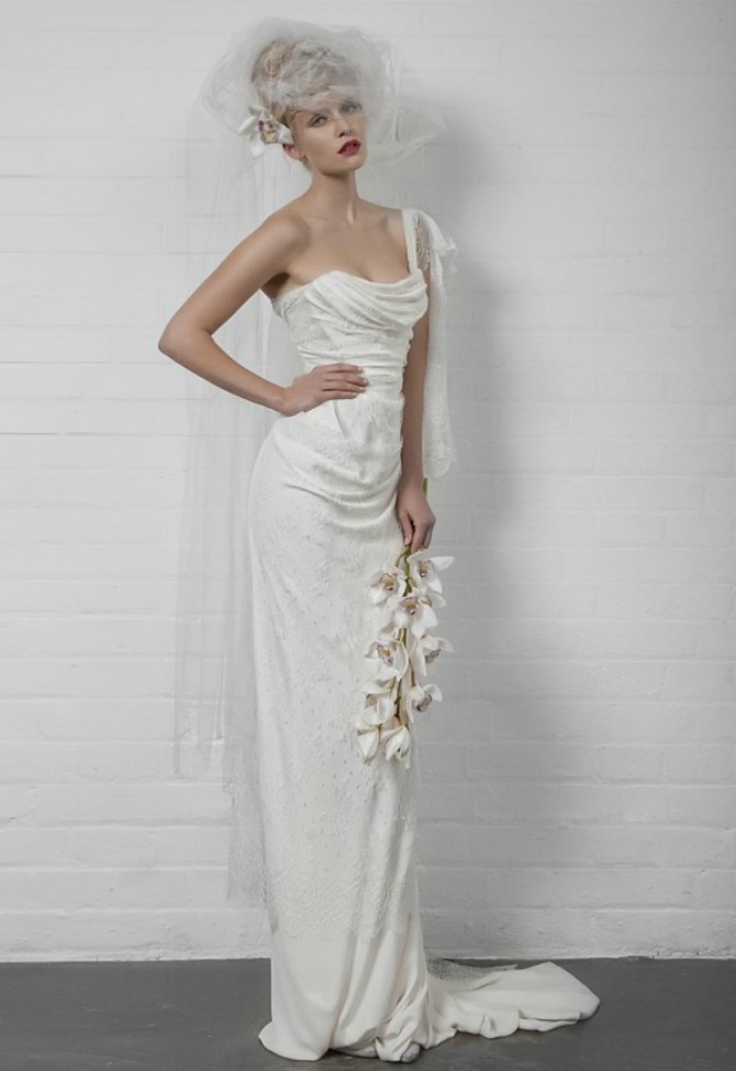 2012 2013 Bridal Dresses by Vivienne Westwood 3 600x872 Venčanica dana: Nepogrešiva Vivienne Westwood