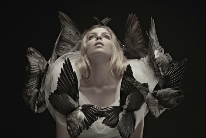 Krila kao aksesoar Nova kolekcija Jess Eaton