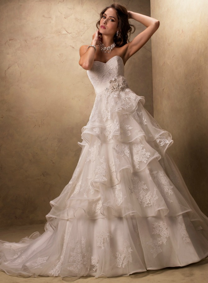 wedding dress bridal gown maggie sottero chloe Venčanica dana: Lepršava i predivna