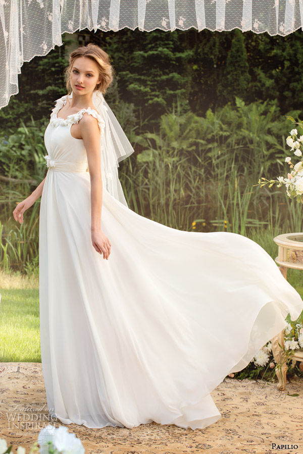 papilio bridal 2014 wedding dress style 0819 floral straps Papilio: Kada se sretnu nežnost i ljubav