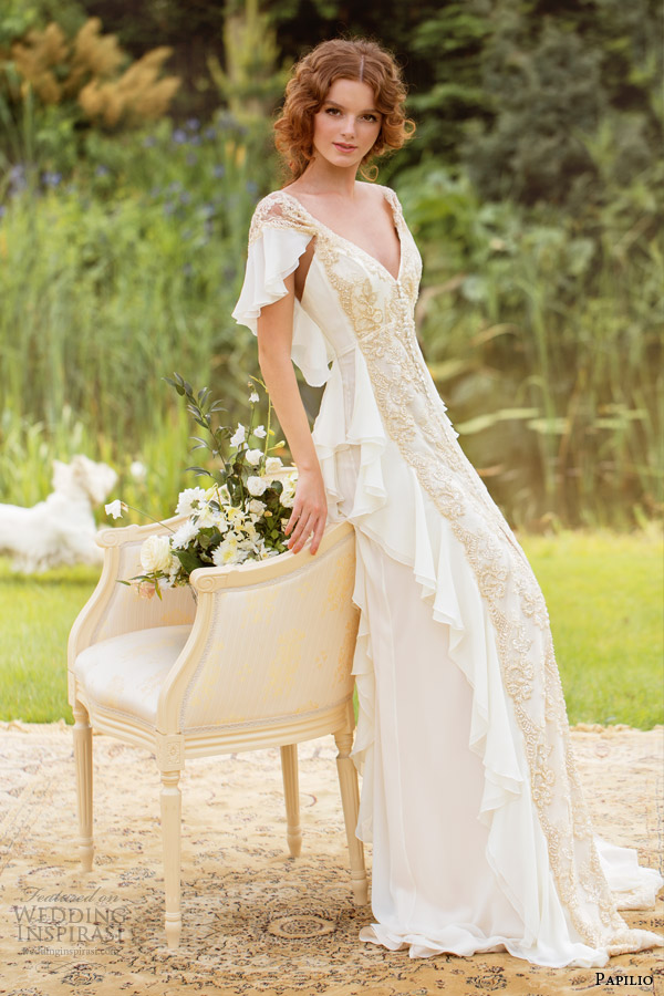 papilio wedding dresses 2014 carmina gown flutter sleeves gold Papilio: Kada se sretnu nežnost i ljubav