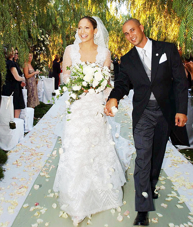 660x779 Quality100 670x791 Quality100 Jennifer Lopez Wedding Dresses Top 10 haljina Vera Wang