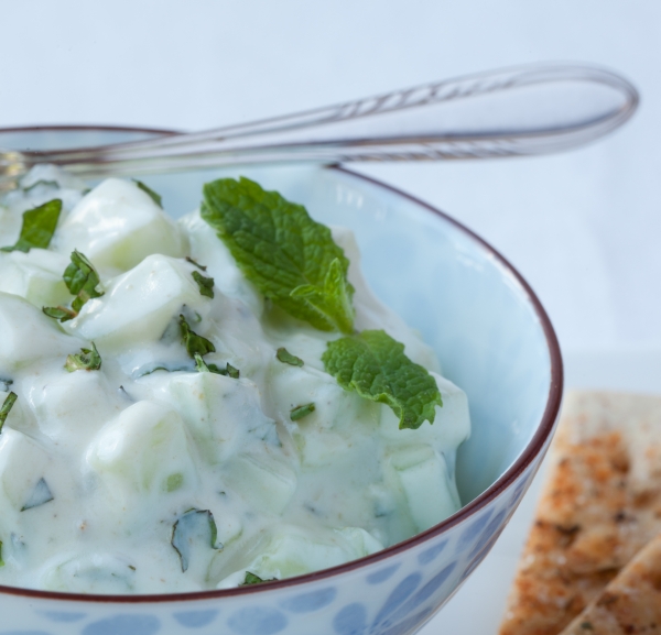 salata Salata od krastavca, jogurta i nane