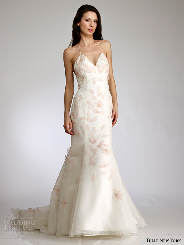 tulle new york spring 2015 wedding dress koi brittainy front view Izazovne haljine dizajnera Antonija Guala 