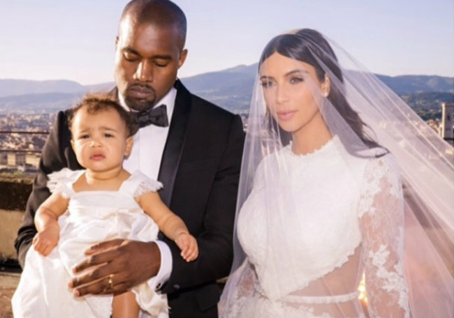 kim kardashian a Celebrity venčanje: Kimje i naslednica