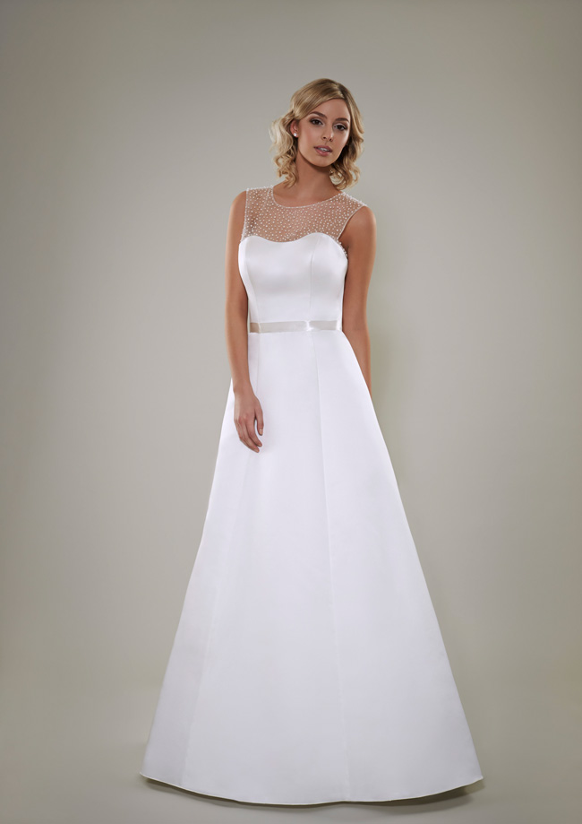 pure bridals lightweight wedding dresses are perfect for summer cazella pure hires 2015 Venčanice za ovo leto i za pamćenje