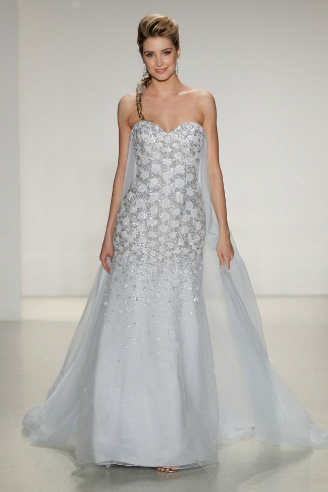 Da li biste nosile venčanicu inspirisanu filmom Frozen 1 Da li biste nosile venčanicu inspirisanu filmom Frozen?