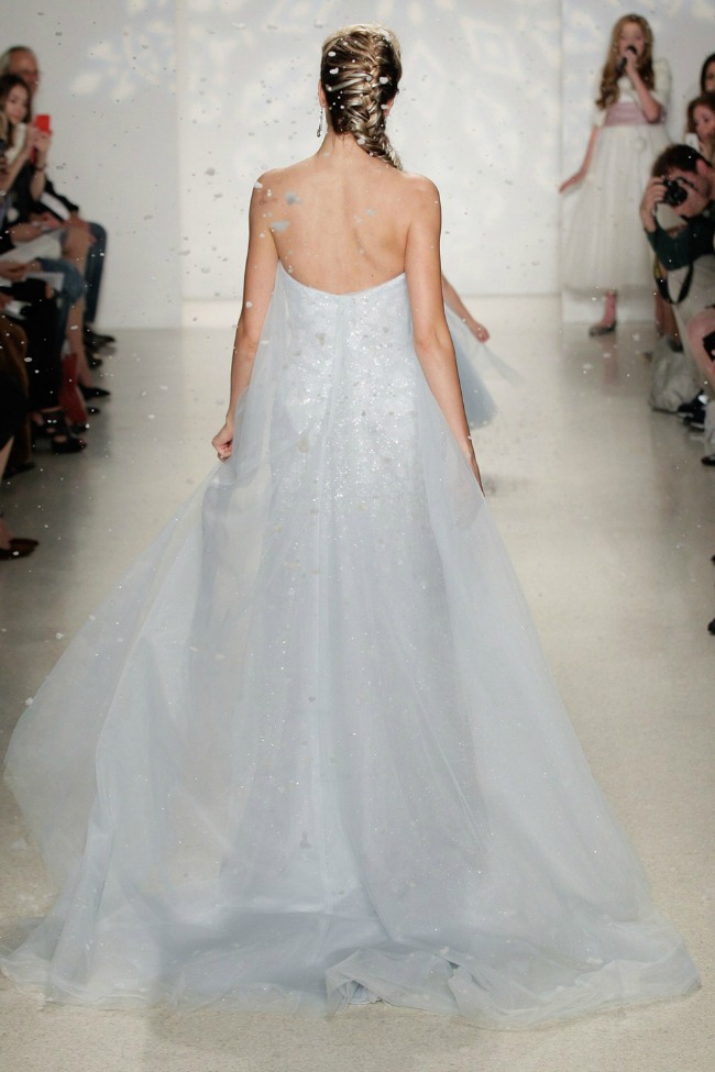 Da li biste nosile venčanicu inspirisanu filmom Frozen 2 Da li biste nosile venčanicu inspirisanu filmom Frozen?