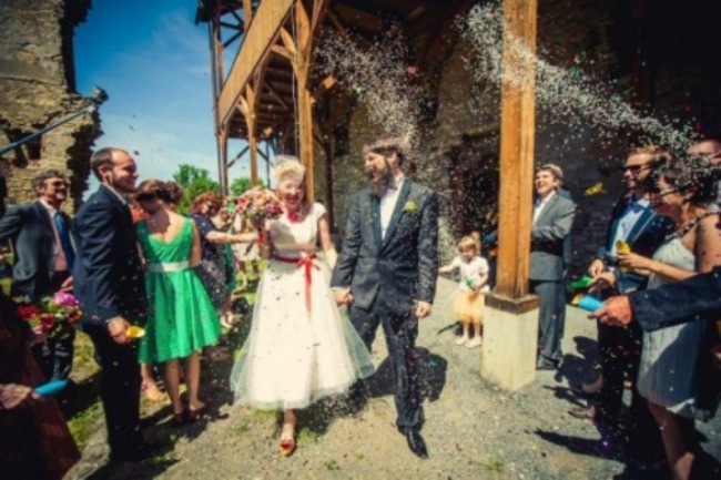 češko venčanje2 Zanimljivo venčanje inspirisano pedesetim i srcima