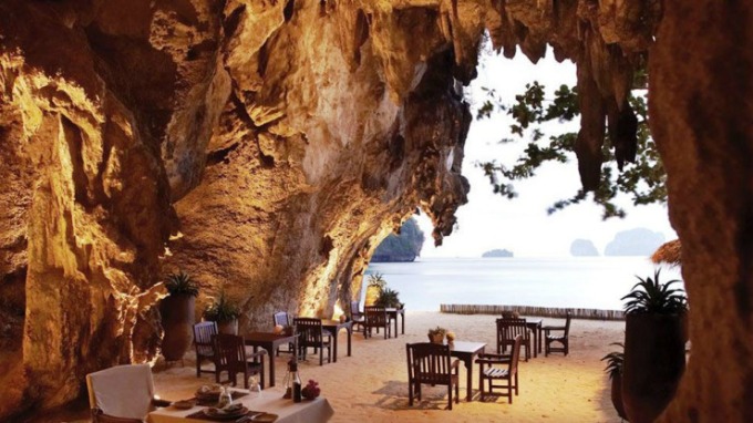 The Grotto Neobični restorani koje morate posetiti