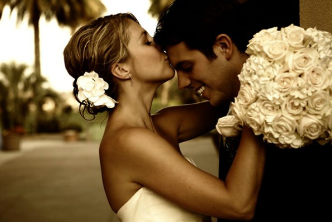 romantičan poljubac Fotografije sa venčanja koje morate da imate u albumu