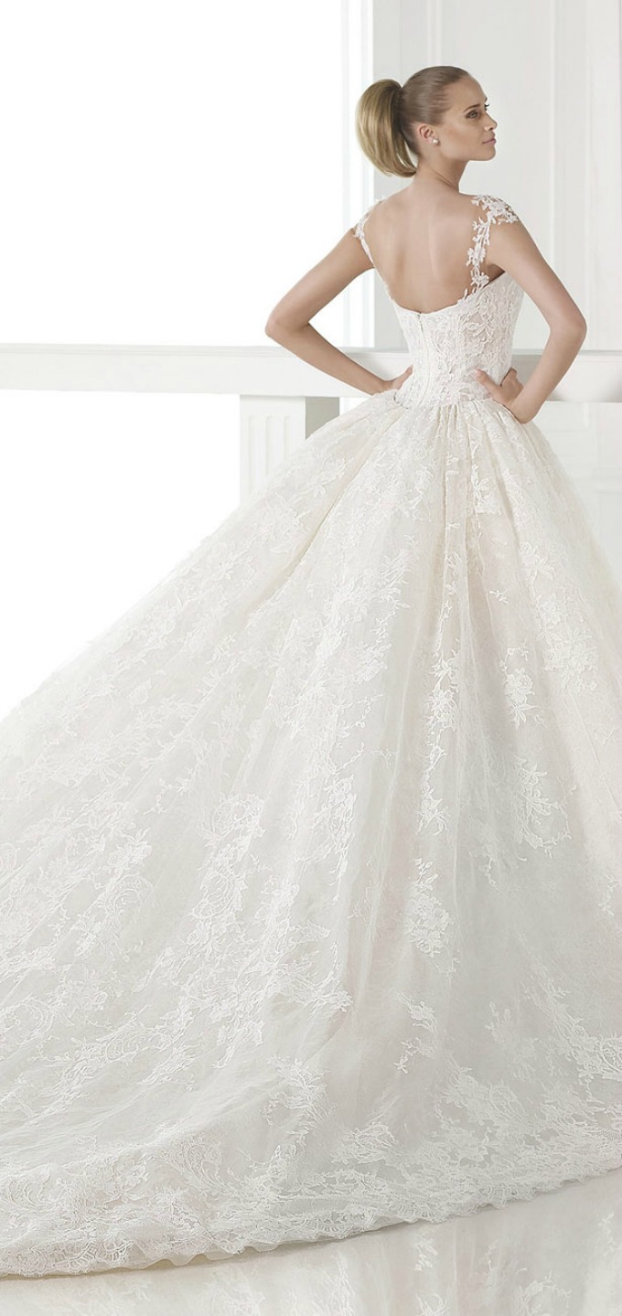 atelier pronovias 14 Haljina za venčanje kao spoj visoke mode, elegancije i glamura