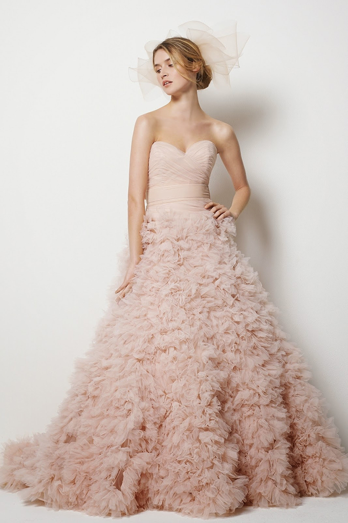 pink vencanica51 Izgledajte kao Barbika na venčanju u roze haljini