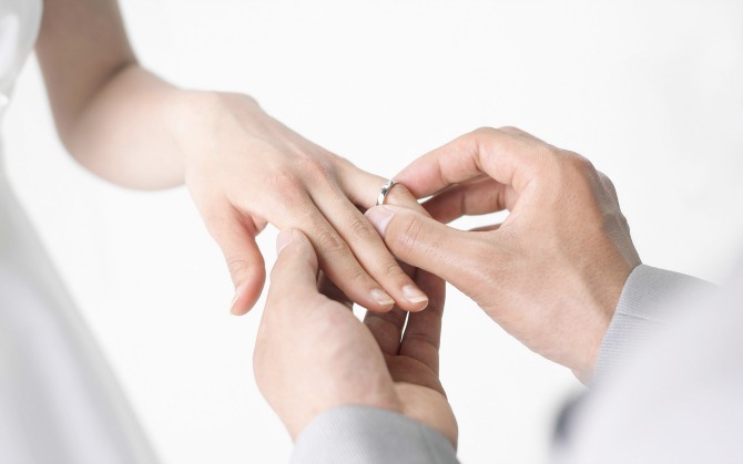 verenicki prsten2 Narodna verovanja o venčanju: Bapske priče ili stvarnost? 