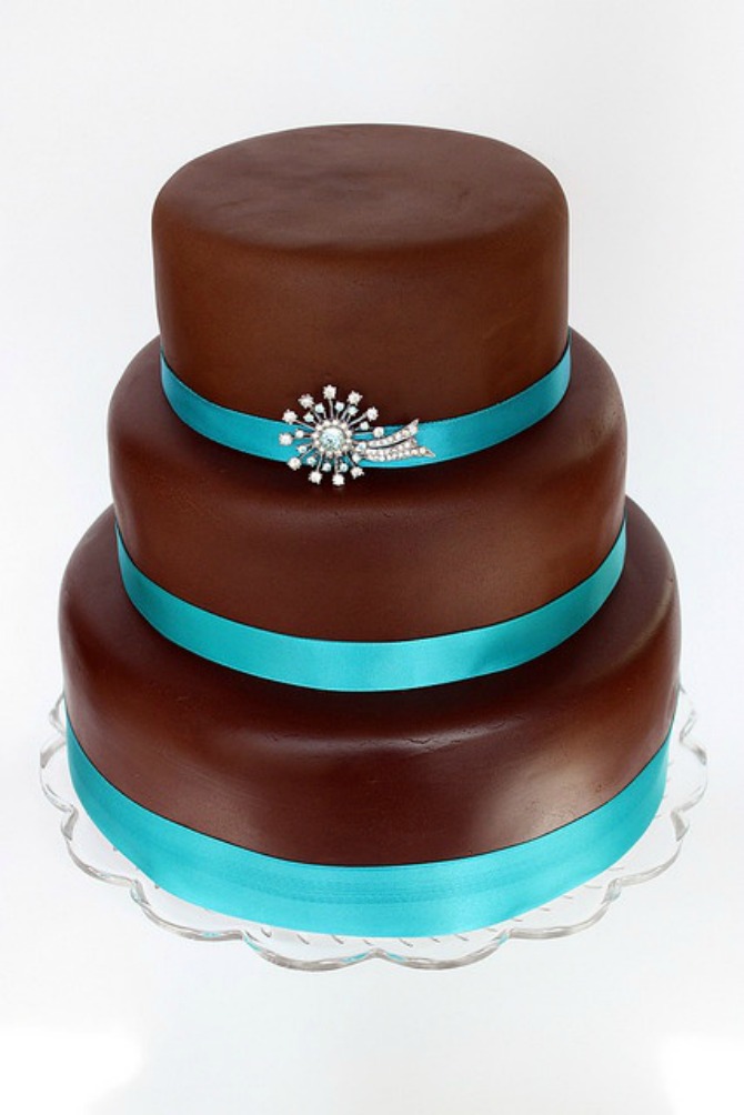 Jednostavna svadbena torta6 Elegantne mladenačke torte