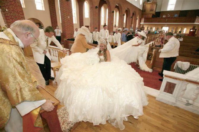 najteža venčanica na svetu Venčanice teške preko stotinu kilograma