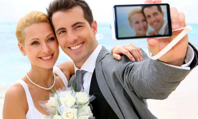 selfi na venčanju Na šta ne treba da zaboravite kada planirate venčanje