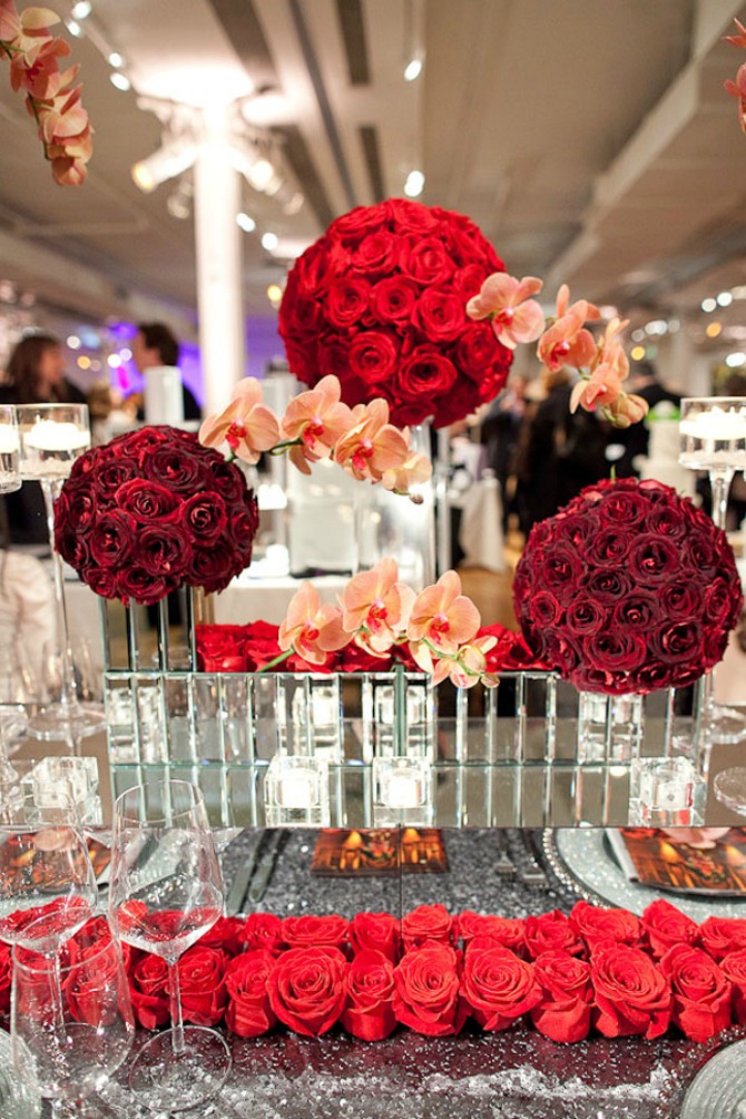 crvene ruže2 Crvene ruže kao glavna dekoracija na venčanju