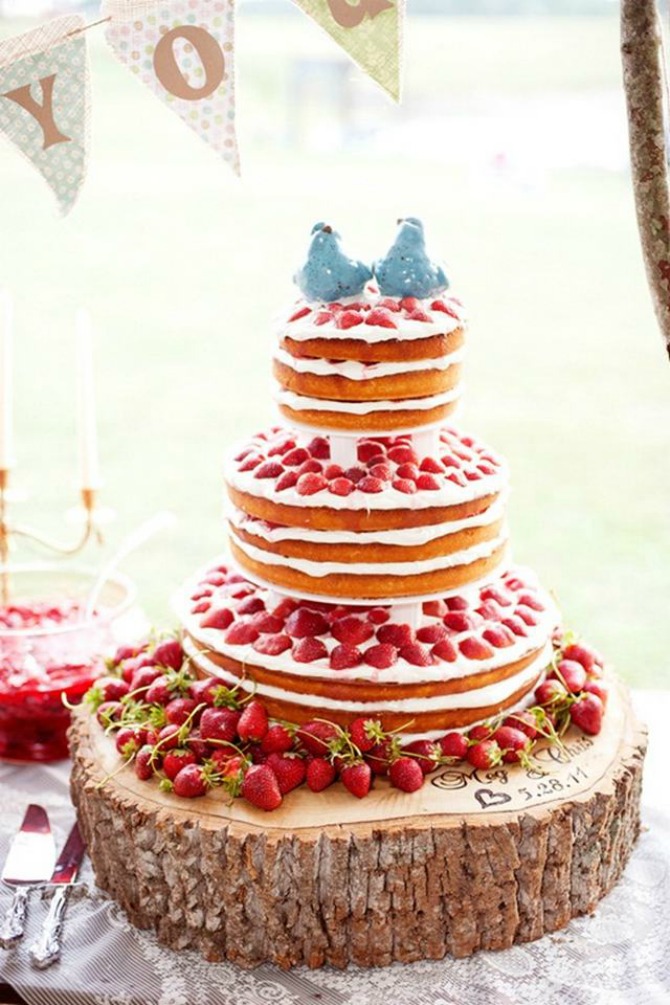 mladenačka torta od jagoda Jagode kao tema i dekoracija venčanja