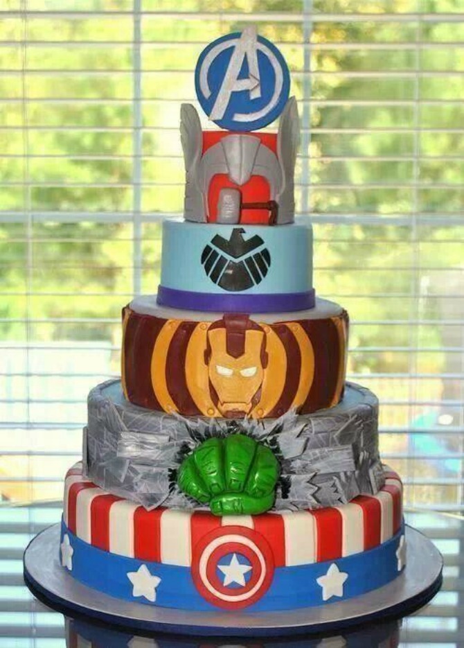 torta inspirisana filmom superheroj Mladenačke torte inspirisane filmovima
