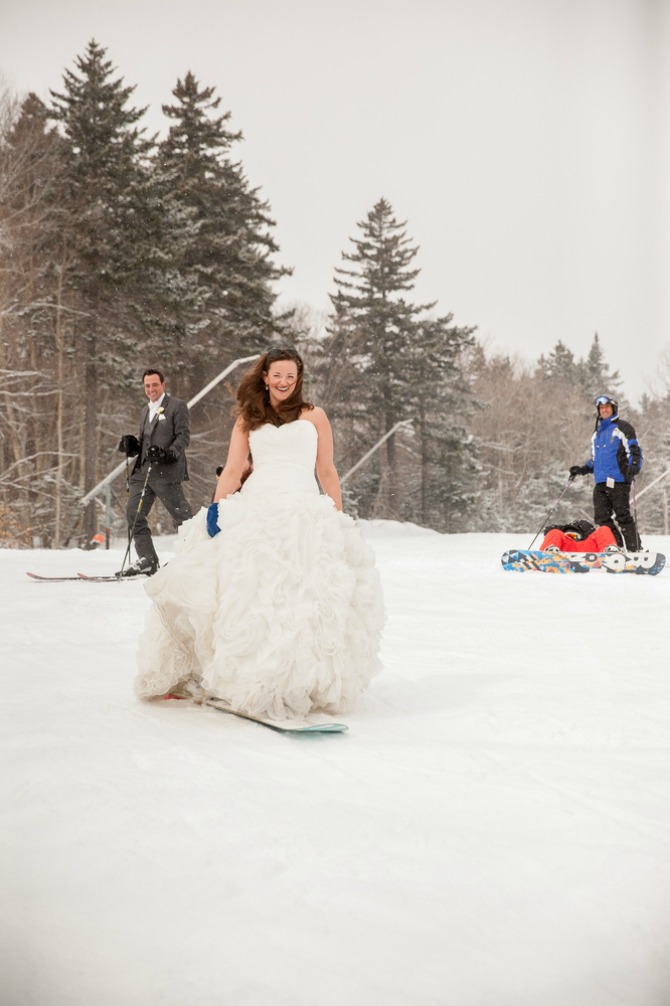 venčanje na planini skijanje3 Mladenci odlučili da se venčaju na ski stazi