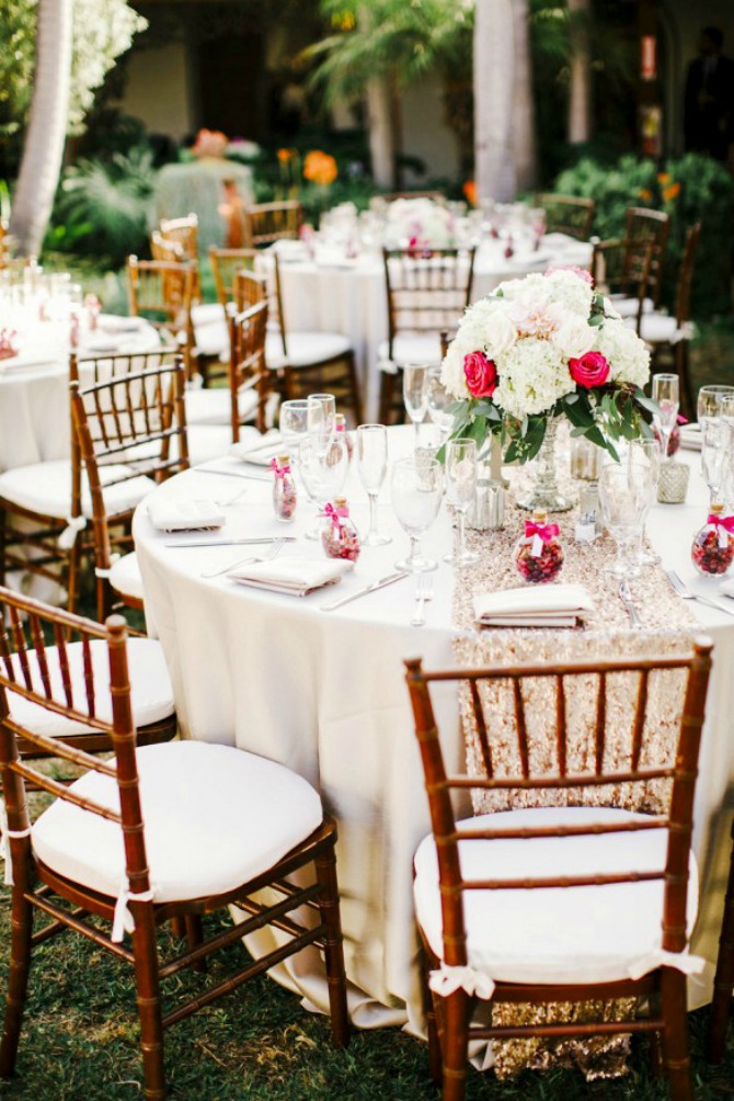 dekoracija stola za vencanje Dekorišite venčanje na moderan način