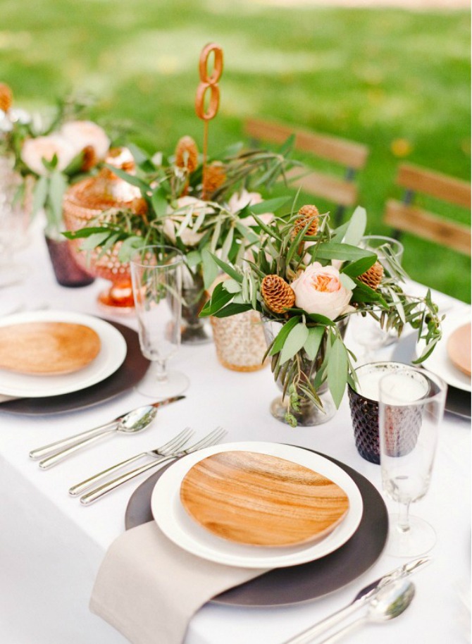 dekoracija stola za vencanje2 Dekorišite venčanje na moderan način