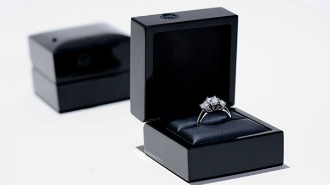 prsten sa kamerom Da li biste nosili verenički prsten sa kamerom?