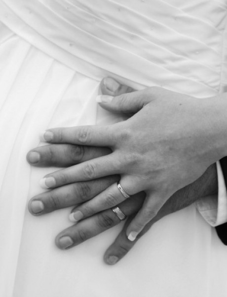 Mlada se porodila – u venčanici