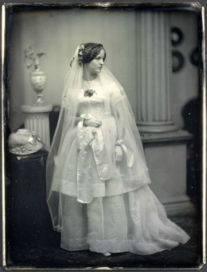 vencanica iz 1850 Kakve venčanice su se nosile u prošlom i pretprošlom veku?