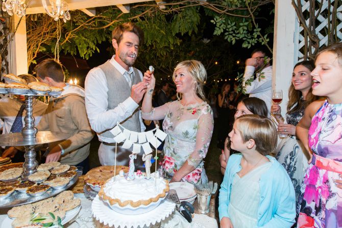 Dženi Gart i Dejv Abrams vencanje4 Bajkovito venčanje američke glumice Dženi Gart