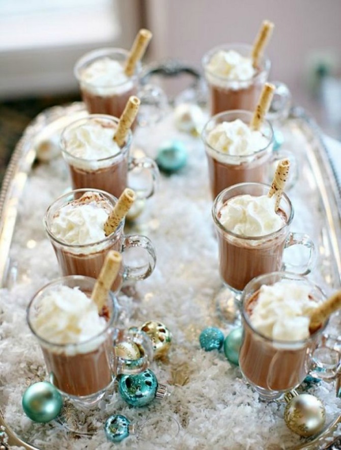 topla cokolada Ova pića ugrejaće goste na vašem zimskom venčanju