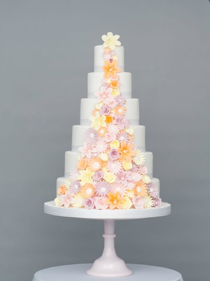 torta5 min Najbolje dizajnirane TORTE za vaše venčanje