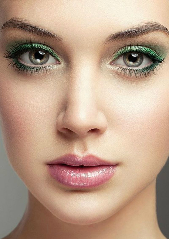 Zeleno Šminka za mlade sa ZELENIM očima