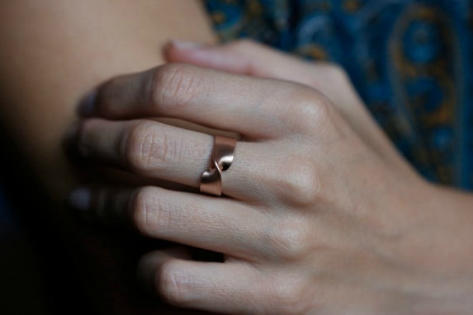 neobican verenicki prsten Neobično vereničko PRSTENJE koje će vas osvojiti