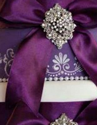 Trendi venčanje: Torta sa kristalima