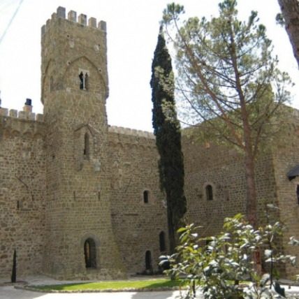 Italijanski srednjovekovni dvorac – mesto vašeg odmora