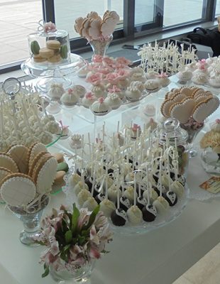 Home Made Company: Svadbene torte i slatki stolovi za venčanja