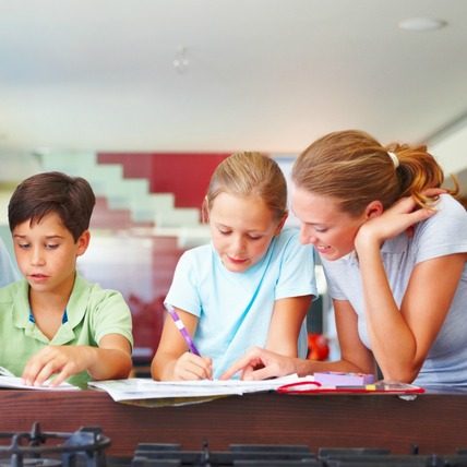Kako pomoći svom detetu oko domaćeg zadatka?